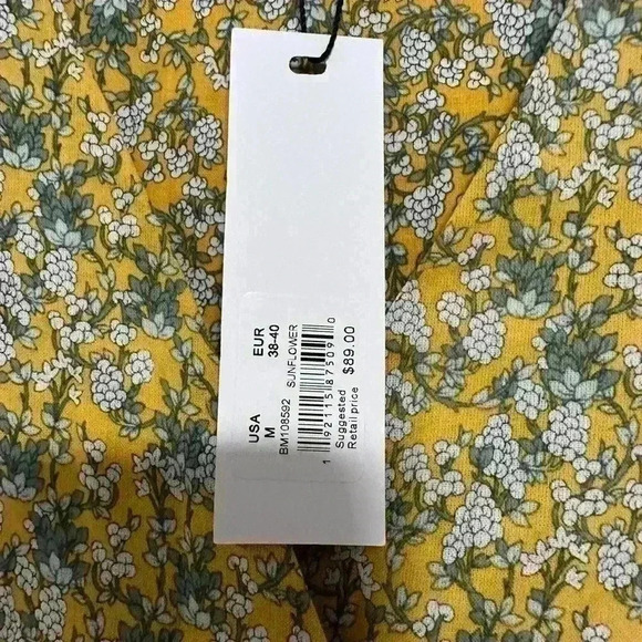 100. New BB DAKOTA STEVE MADDEN YELLOW FLORAL WRAP DRESS SZ M - Picture 7 of 7
